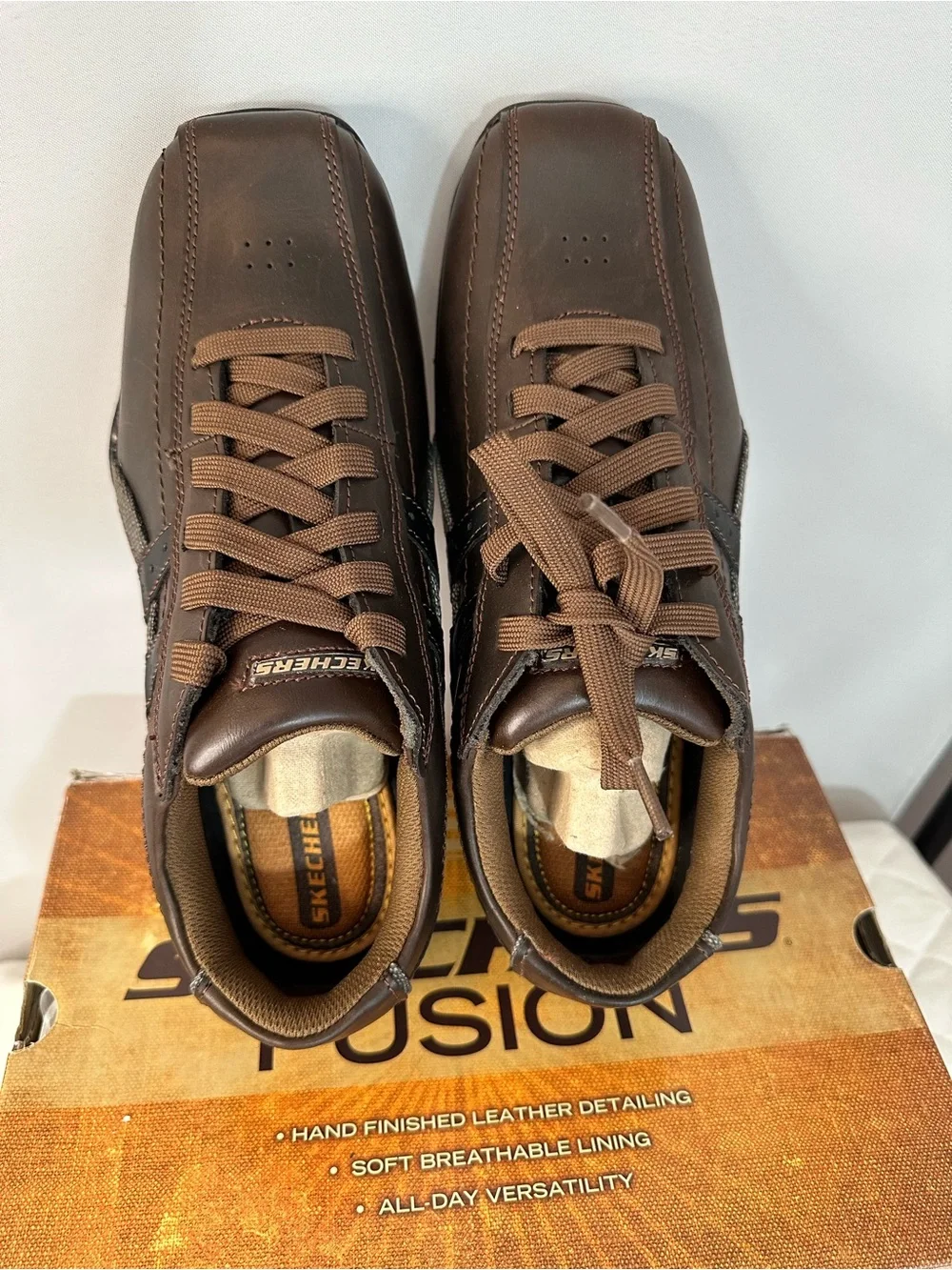 Skechers Mens Size 8.5  Relaxed Step Brown Leather Casual Lace-Up Shoes New